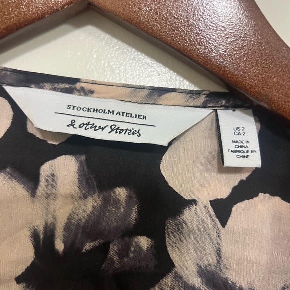 &OTHER STORIES MIDI WRAP DRESS - Picture 5 of 5